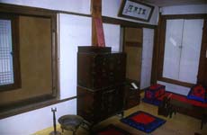 chusa9-1.jpg (52943 bytes)