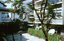 h-p7-10.jpg (55684 bytes)